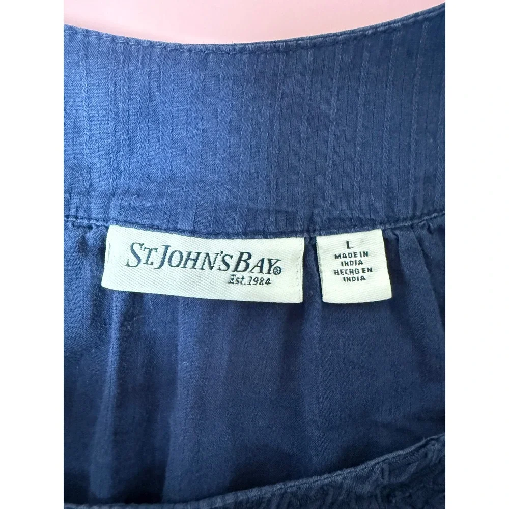 St Johns‎ Bay Blue Peasant Top Blouse Womens L Short Sleeve Embroidered Neck - Picture 2 of 6